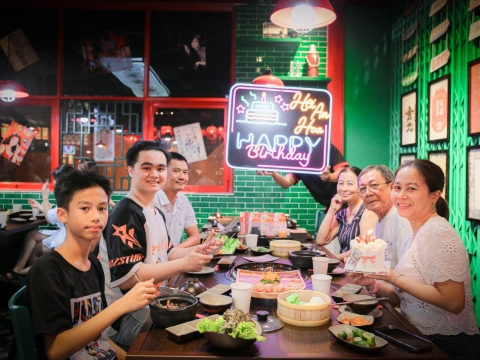 Nhà hàng buffet Hội An Hoa 11